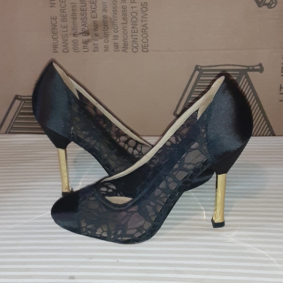 Ladies Heels (Bundled)  ALL SIZE 7! - Picture 5 of 16